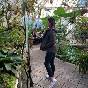 Meet your Posher, Saira